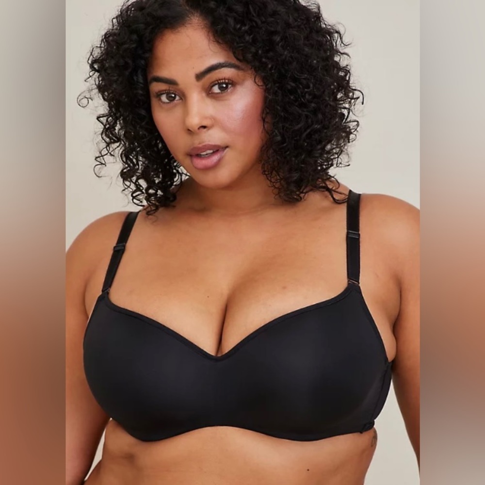 NWT Torrid Curve Black Lightly Lined Full Coverage Balconette Bra size 52C